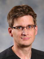 Dirk Arnold